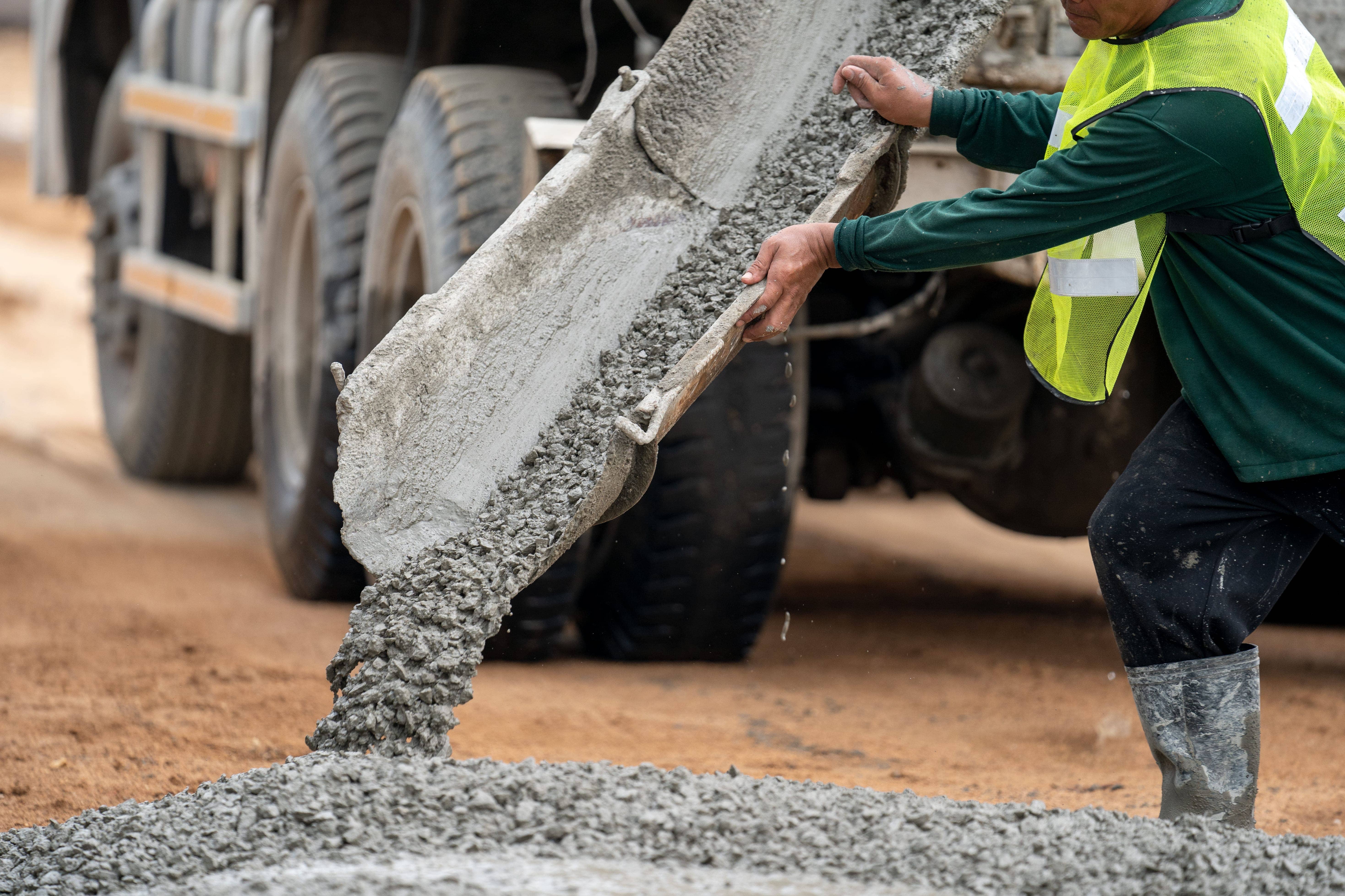 Чем товарный бетон отличается от цементного раствора?