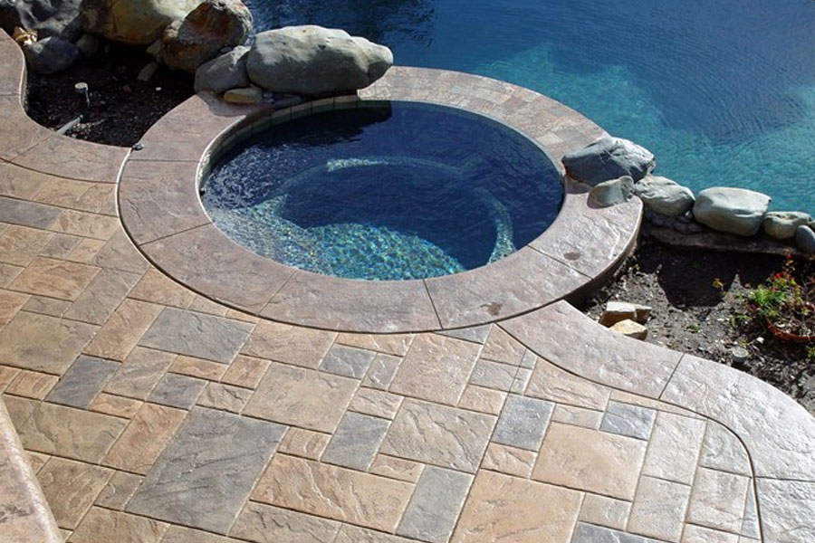 stamped concrete poolside2