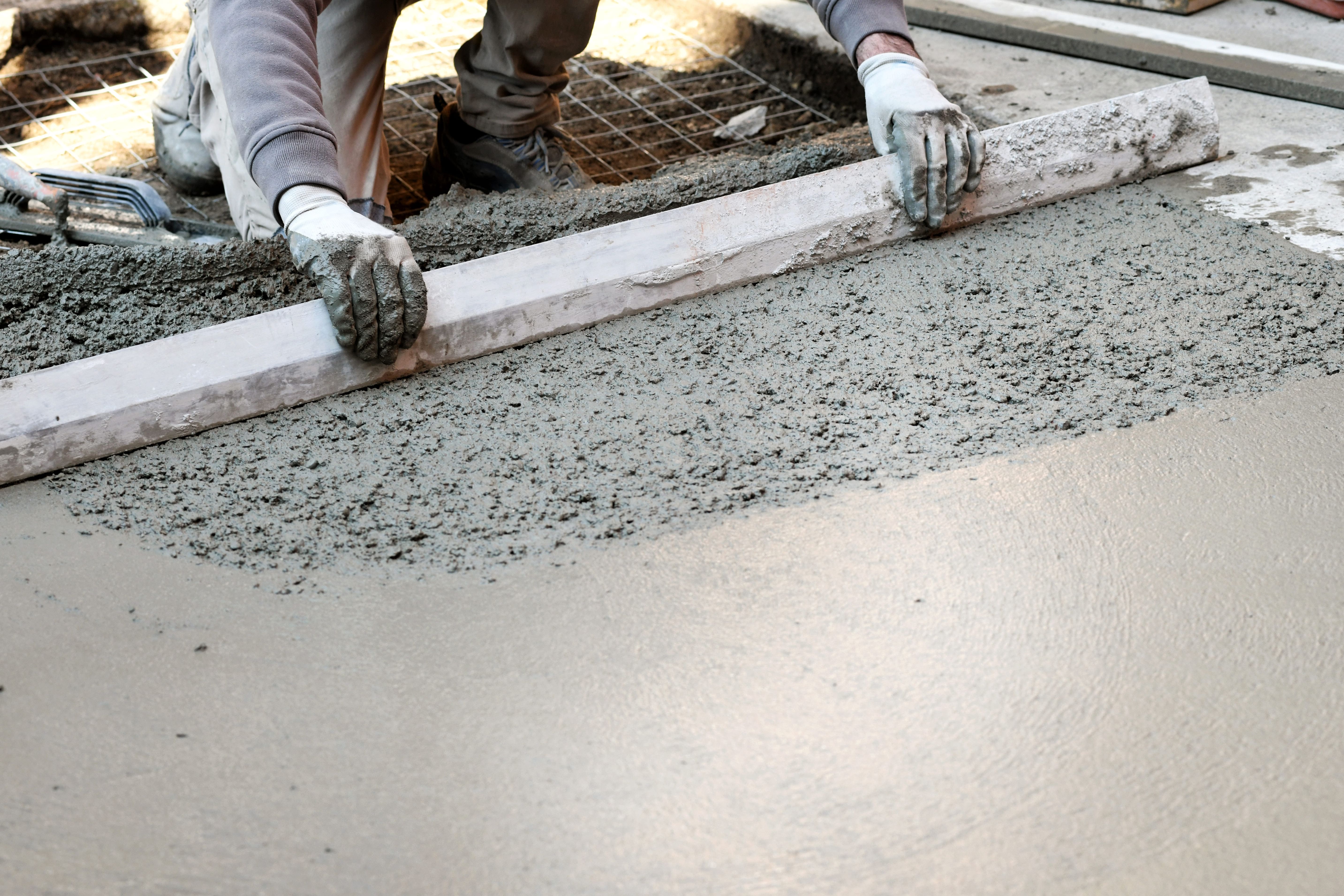 Контроль качества бетона: что нужно знать заказчику при выборе поставщика  